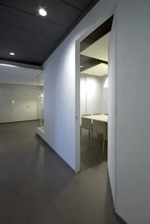 Межкомнатная дверь Porta rasoparete da tinteggiare