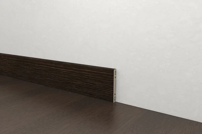 Плинтус NP9, натуральный шпон.