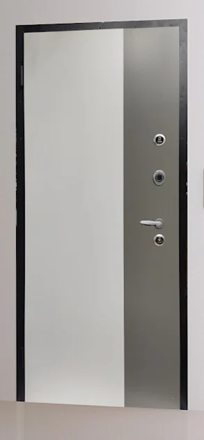 Входная дверь ERCOLE (made in Italy). Бронированная входная дверь. 85х210см.