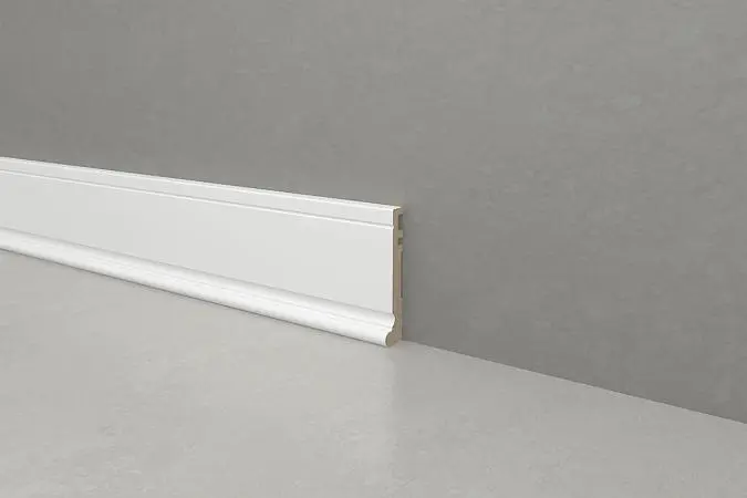 Плинтус GIOTTO, матовая эмаль в белом цвете L01 Bianco.