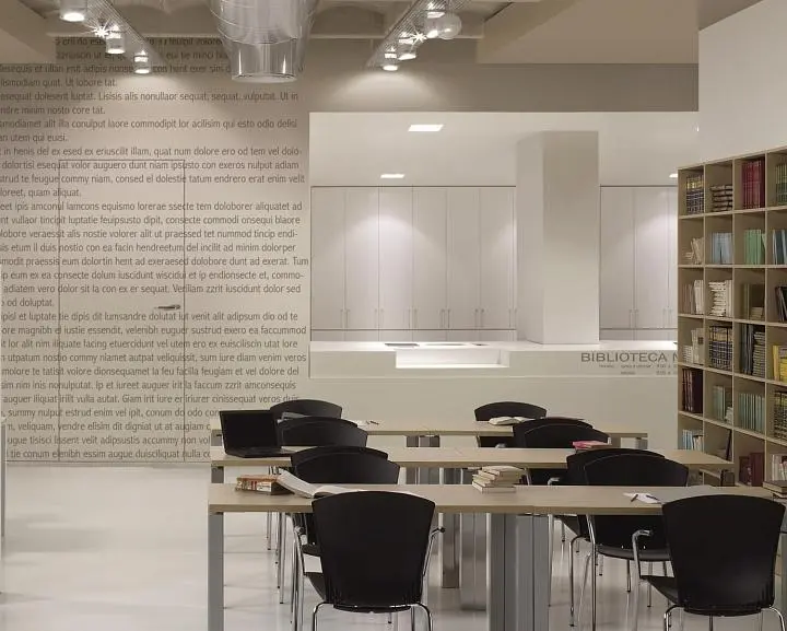 Межкомнатная дверь Porta rasoparete da tinteggiare