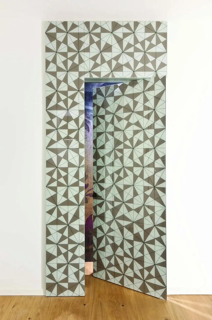 BATTEFFIL EFILBL BOISE product door glass open.