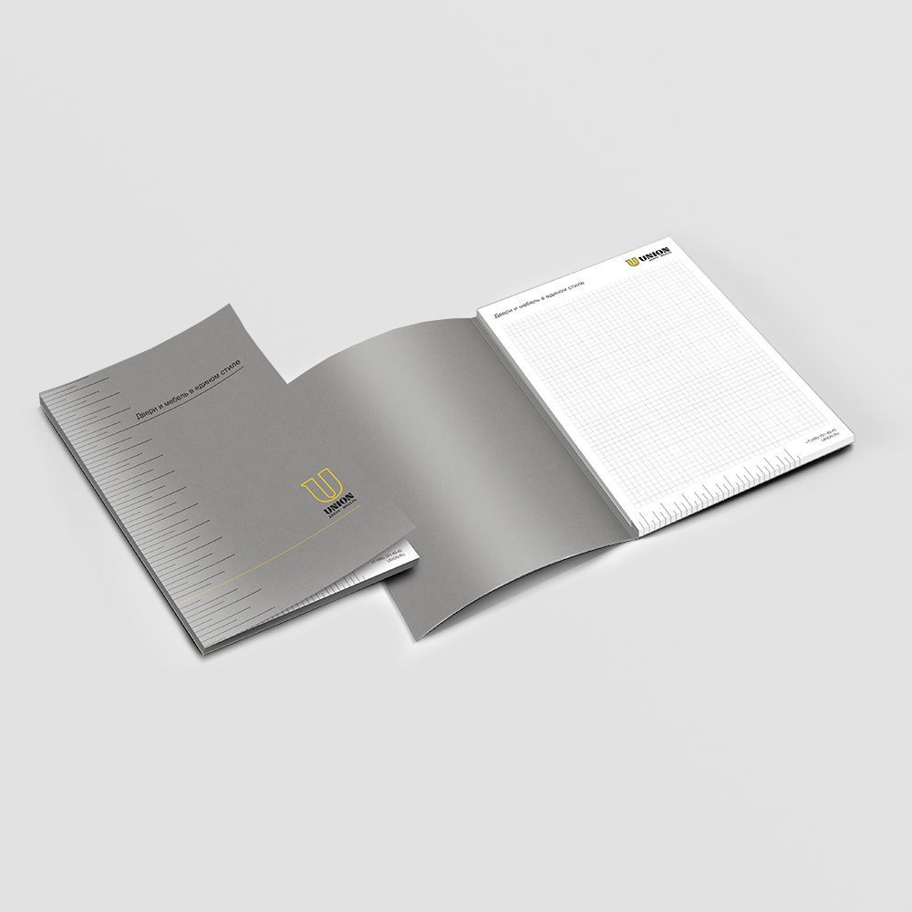 Фирменный блокнот UNION в клетку.