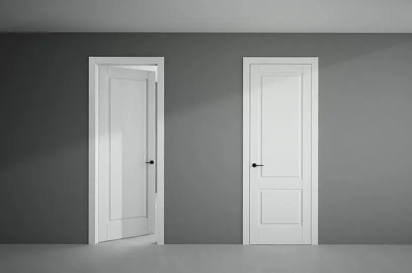 Классическая белая дверь CORDA